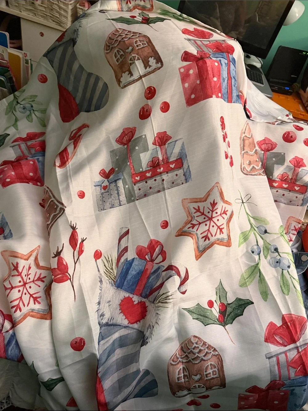 N/A festive holiday